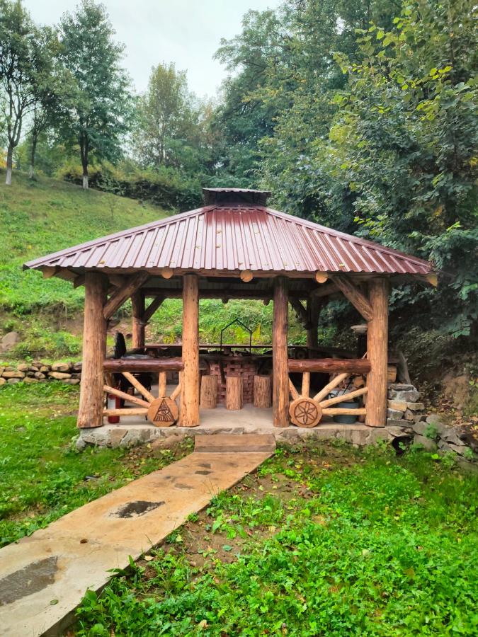 Foișorul din grădină